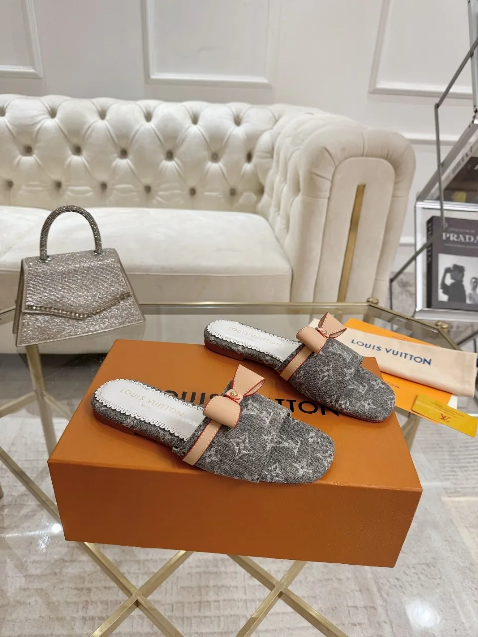 👟👟Ex-factory price 340👟👟 Genuine leather sole +40 Lv denim jacquard slippers, ex-factory price 70-43 Leather sole +40